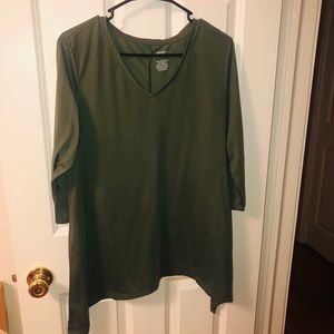 flowing green shirt